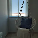 Big Wave House Nazaré