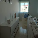 Big Wave House نازاريه