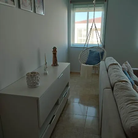 Big Wave House Nazaré