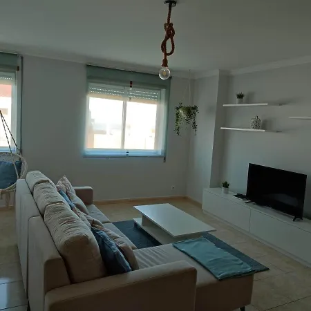 Big Wave House Nazaré